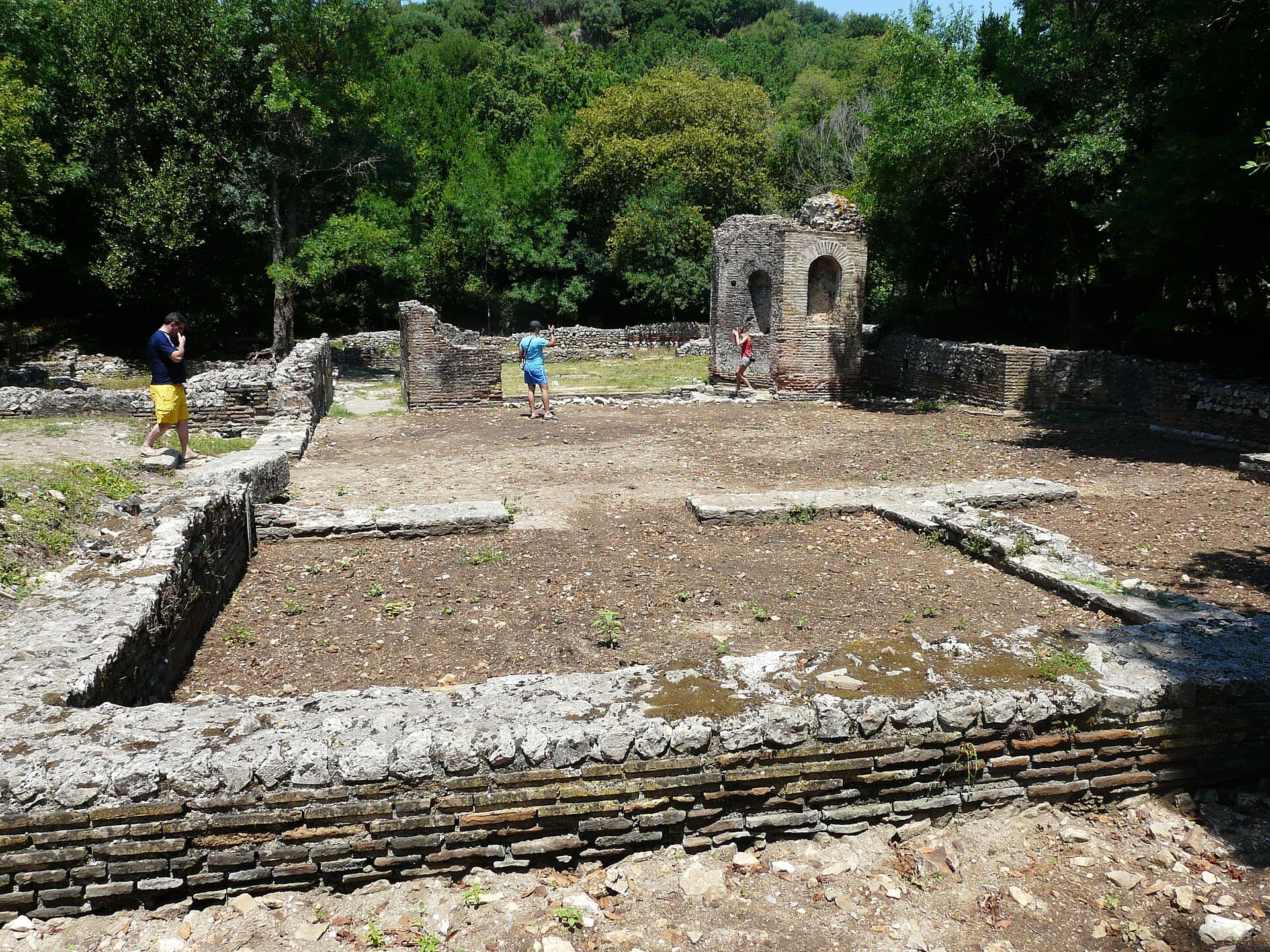 Ruínas do Palácio Tricônquio em Butrint, Albânia